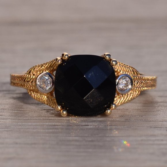 Checkerboard Onyx and Natural Diamond Ring in Yellow Gold